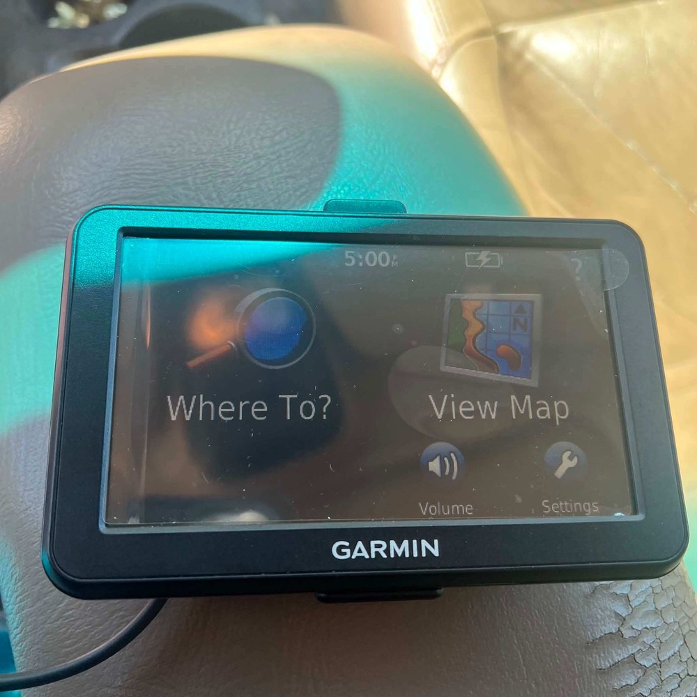 Garmin Nuvi 50LM 5-Inch Portable GPS Navigator Black Refurbished Tested Works